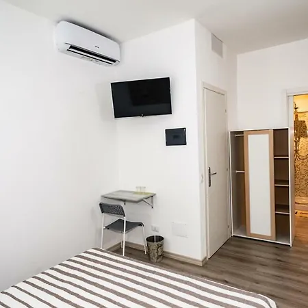 Shelley Гостевой дом