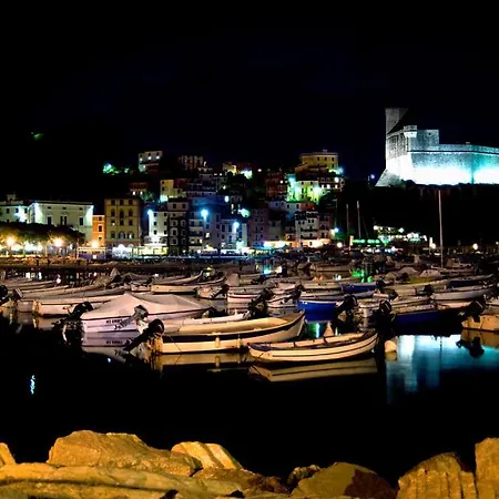 Shelley 라스페치아